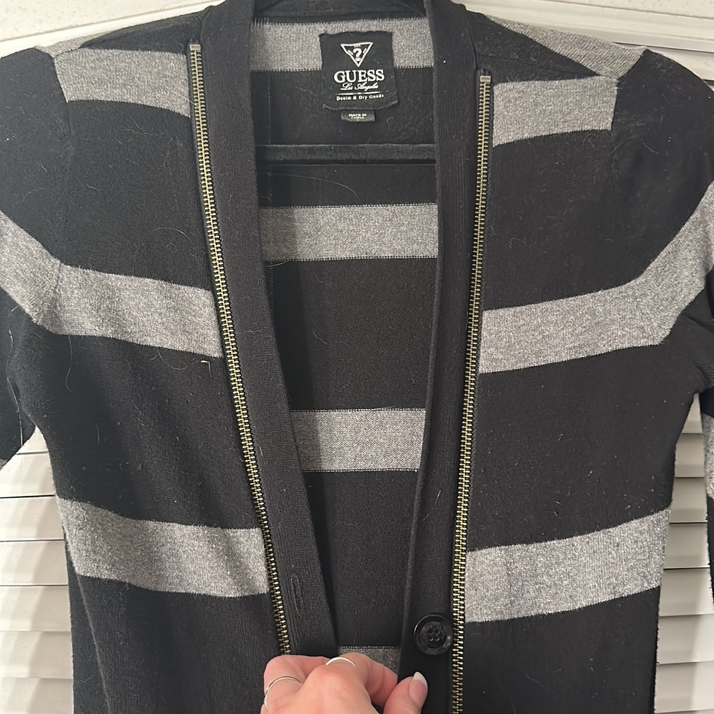 Guess lightweight sweater - Picture 4 of 7